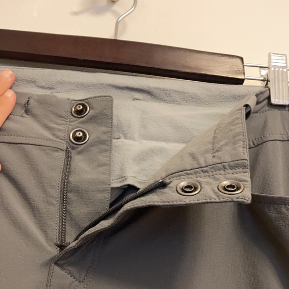 Outdoor Research Ferrosi Lightweight 4 Way Stretch Grey Pants Size 12 - Picture 10 of 13